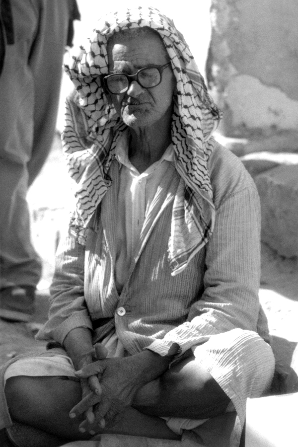 « Le vieil homme méditant... » - Tunisie
